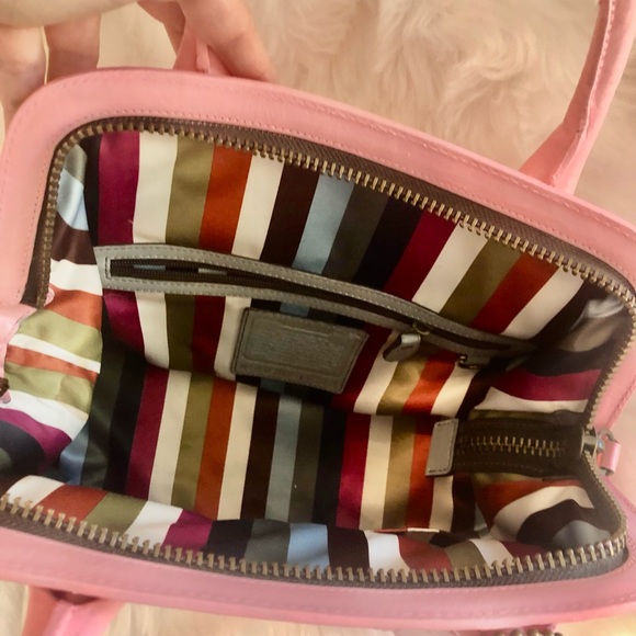 New authentic Coach discontinued painted bag - Picture 9 of 16